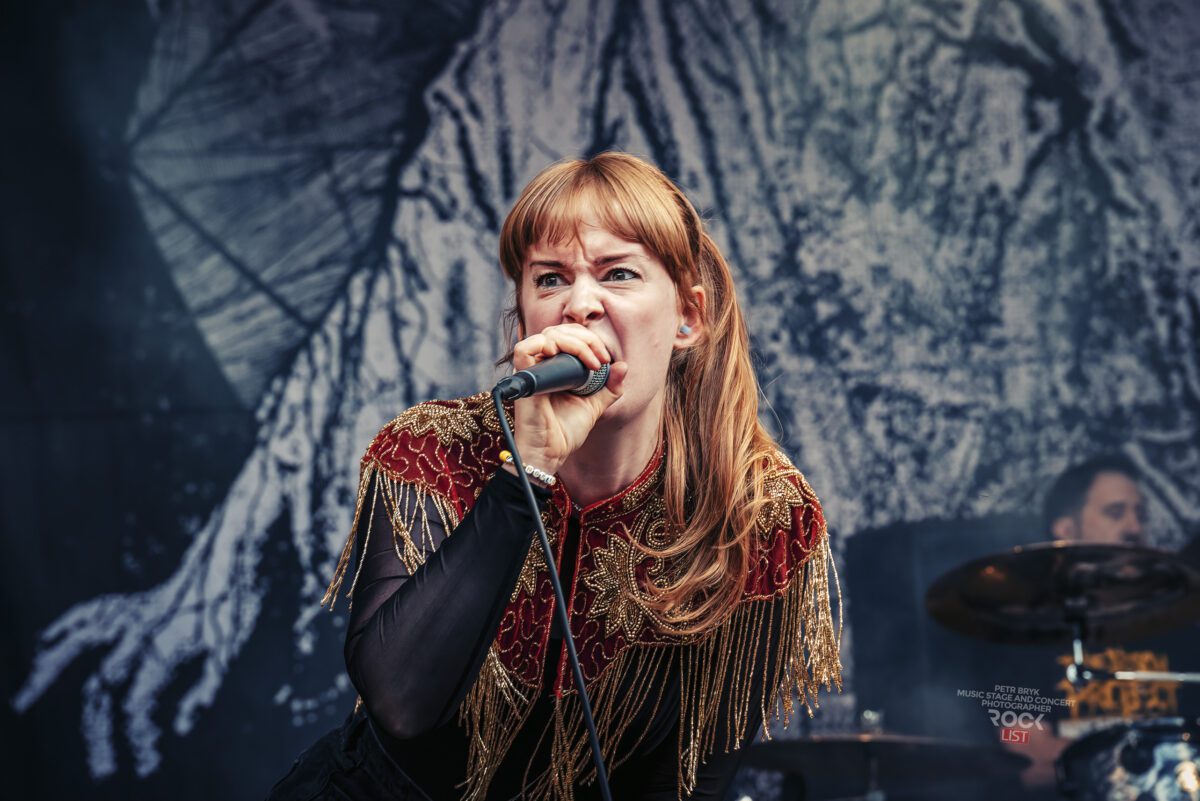 DSC 7040 – obnoveny