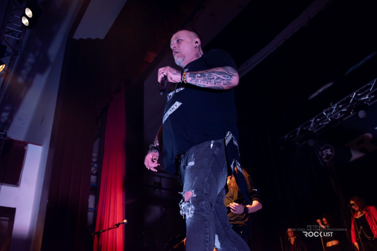 DSC 5150 Vylepsene NR – obnoveny