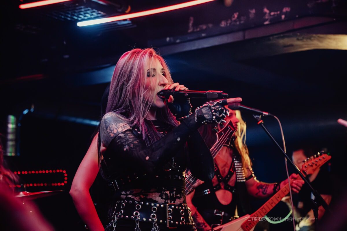 DSC 0406 Vylepsene NR 2