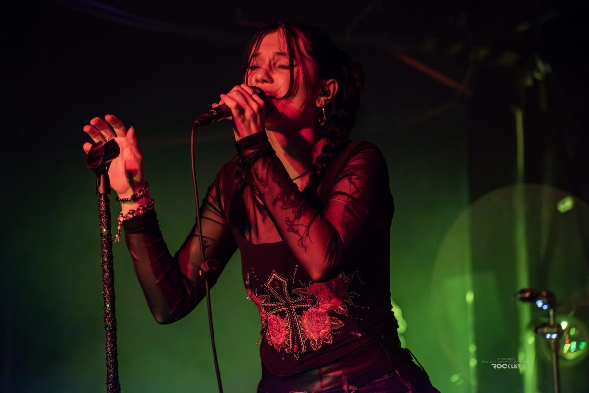 DSC 9230 Vylepsene NR