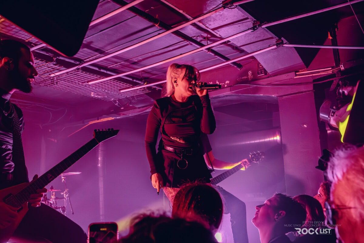 DSC 9522 Vylepsene NR