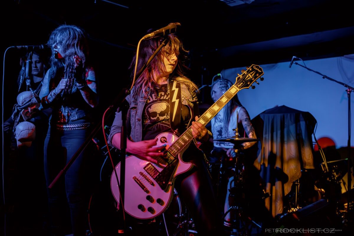 DSC 9999 Vylepsene NR 2