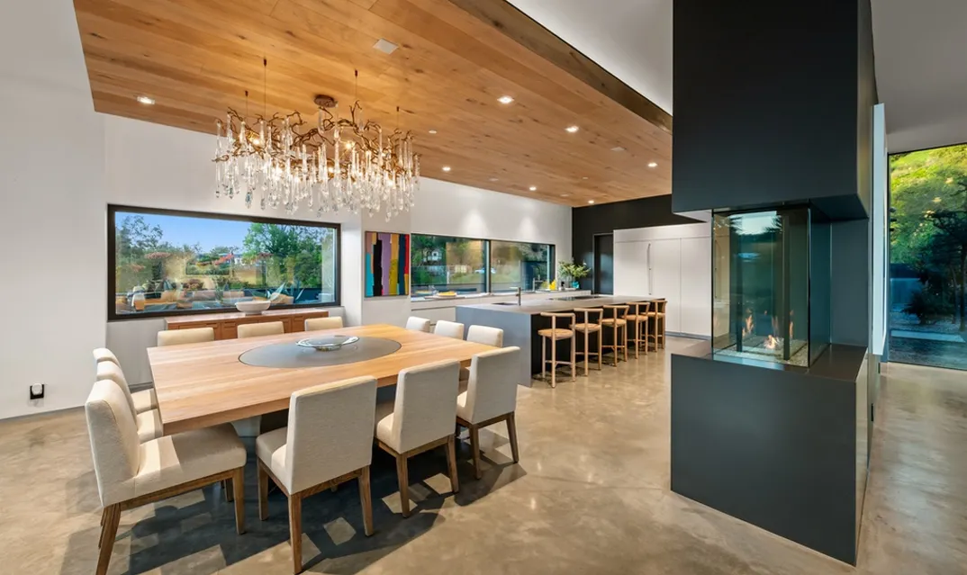 686aab78ca9046c7969fbcf3d399de4d lg