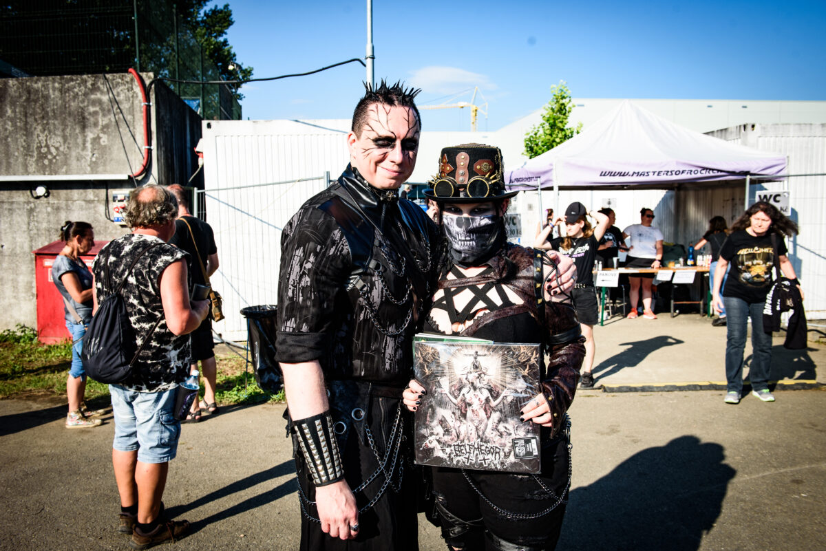 Fans 40