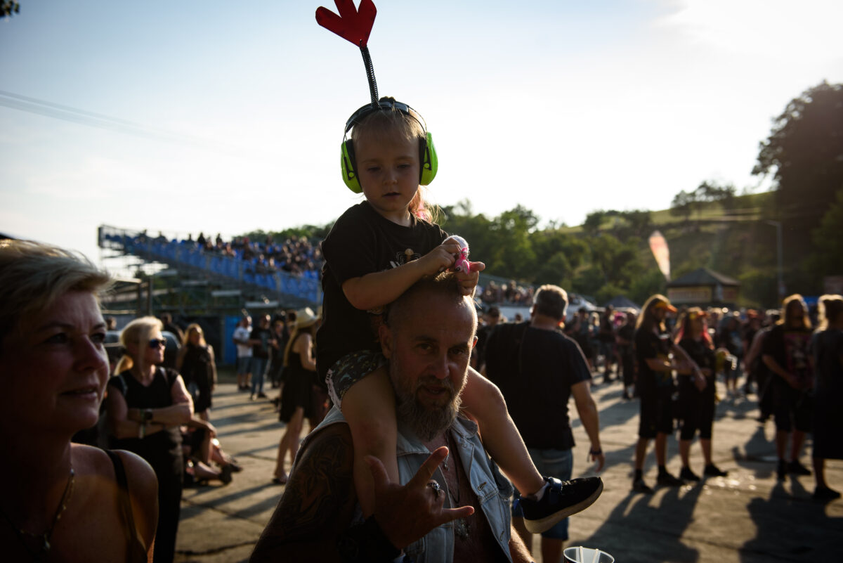 Fans 43